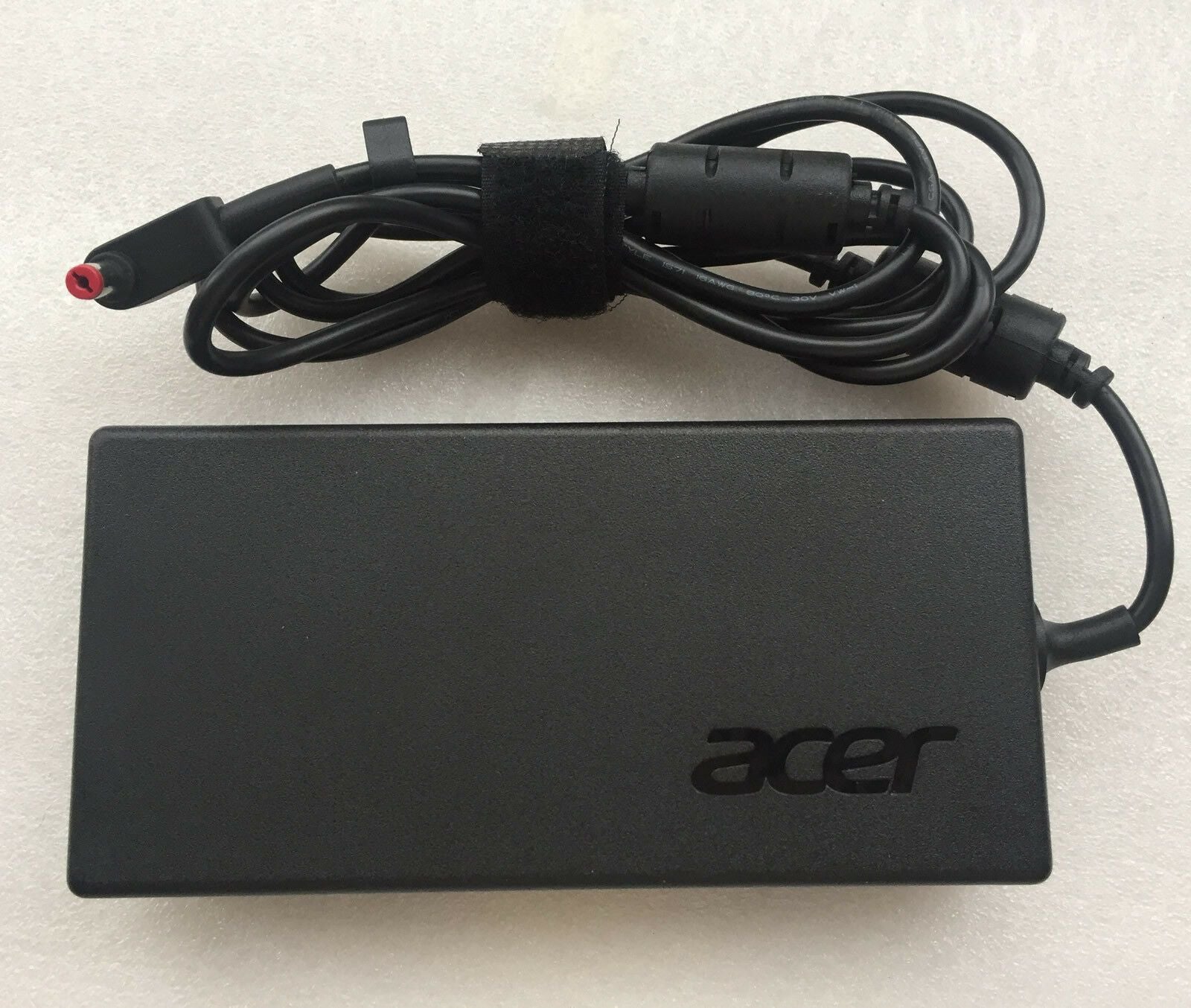 Original Acer 19.5V 9.23A 180W Charger Predator Helios 300 PH317-51-78H7