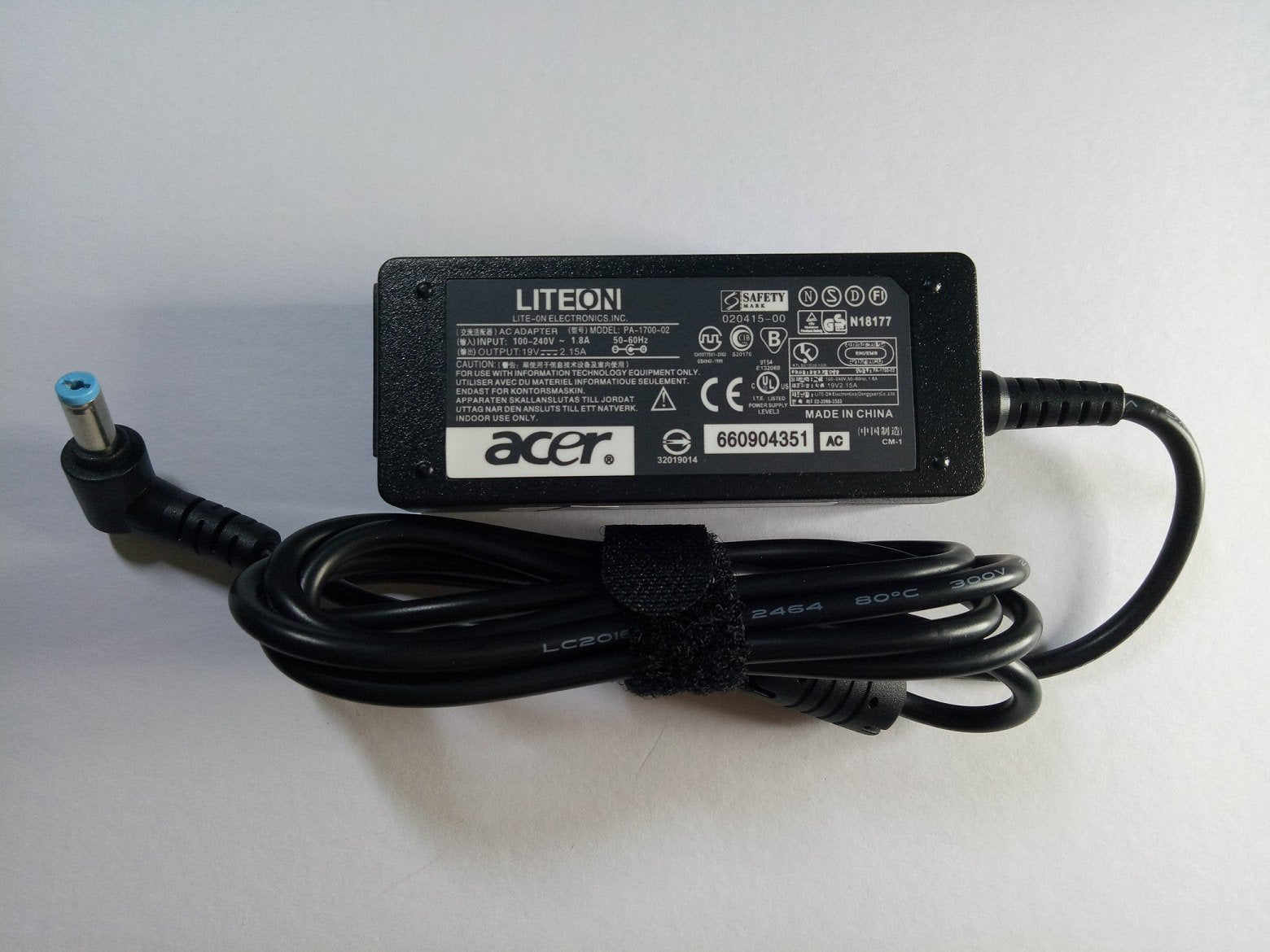 ACER 40W  ADP-40THA / 19V 2.1A (5mm*1.7mm) Laptop AC Charger
