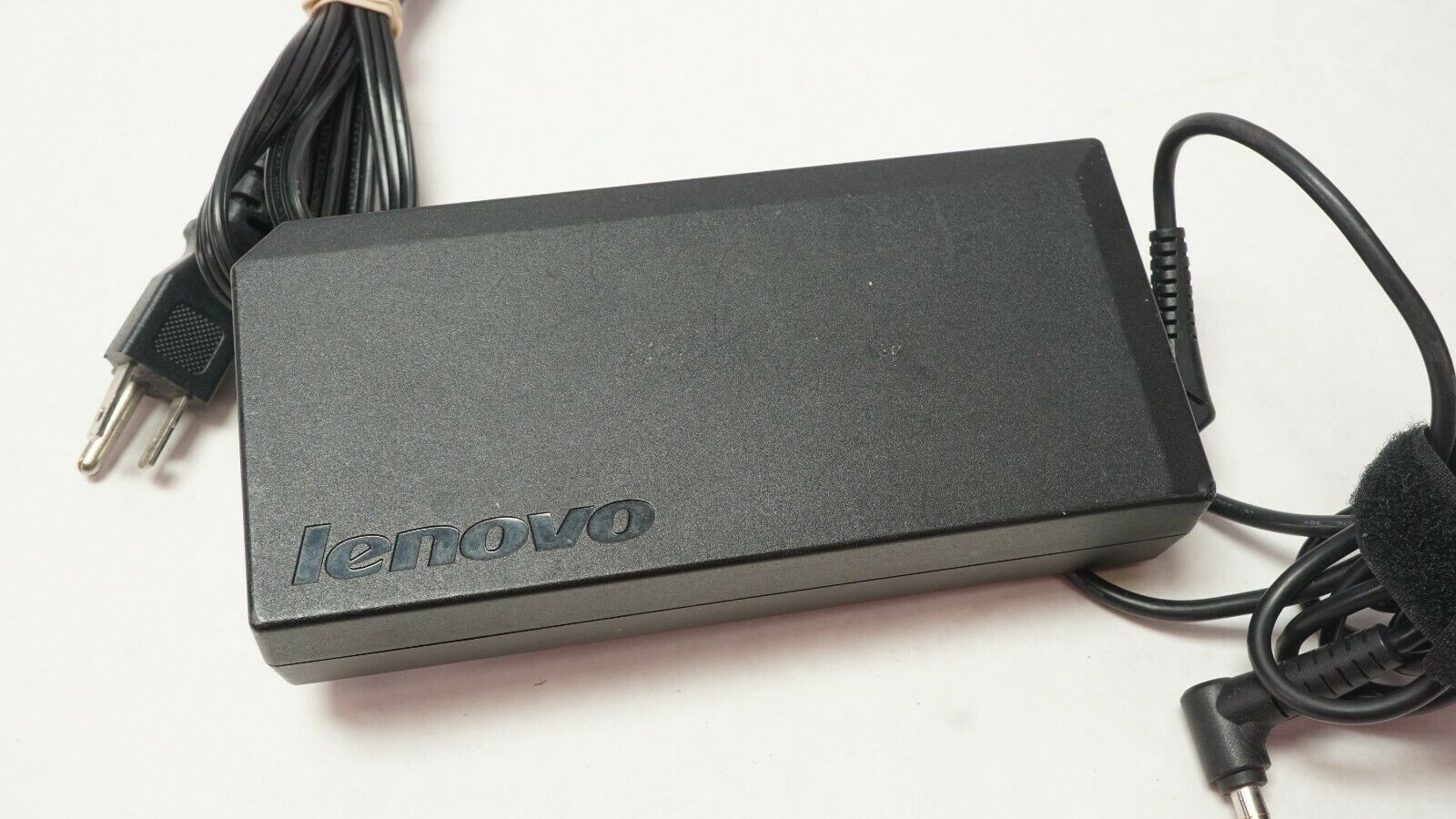 Original Lenovo ideapad Y510P SLI 20V 8.5A Charger 170W (5.5mm * 2.5mm)